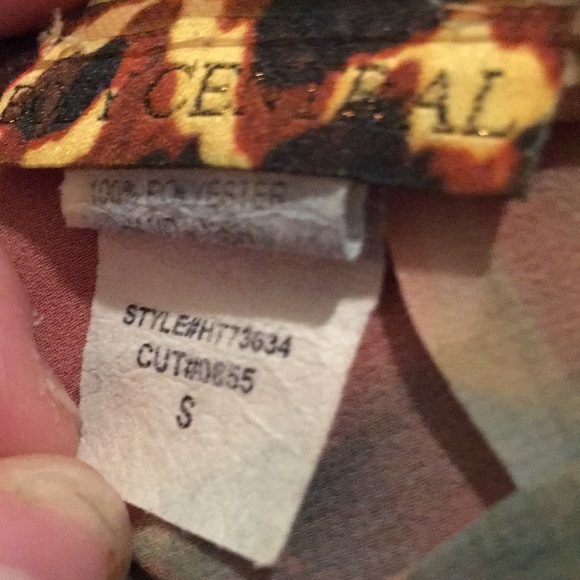 Women’s blouse - Picture 2 of 2